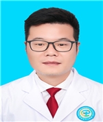 杨  俊