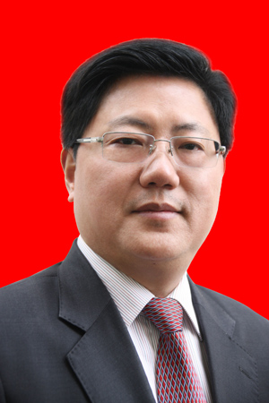何平.jpg