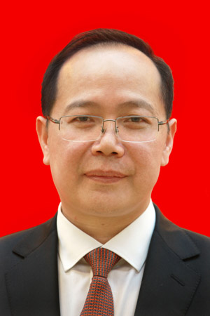 黄传龙.jpg