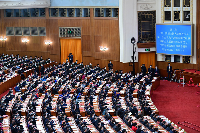 十四届全国人大一次会议在北京闭幕「相关图片」